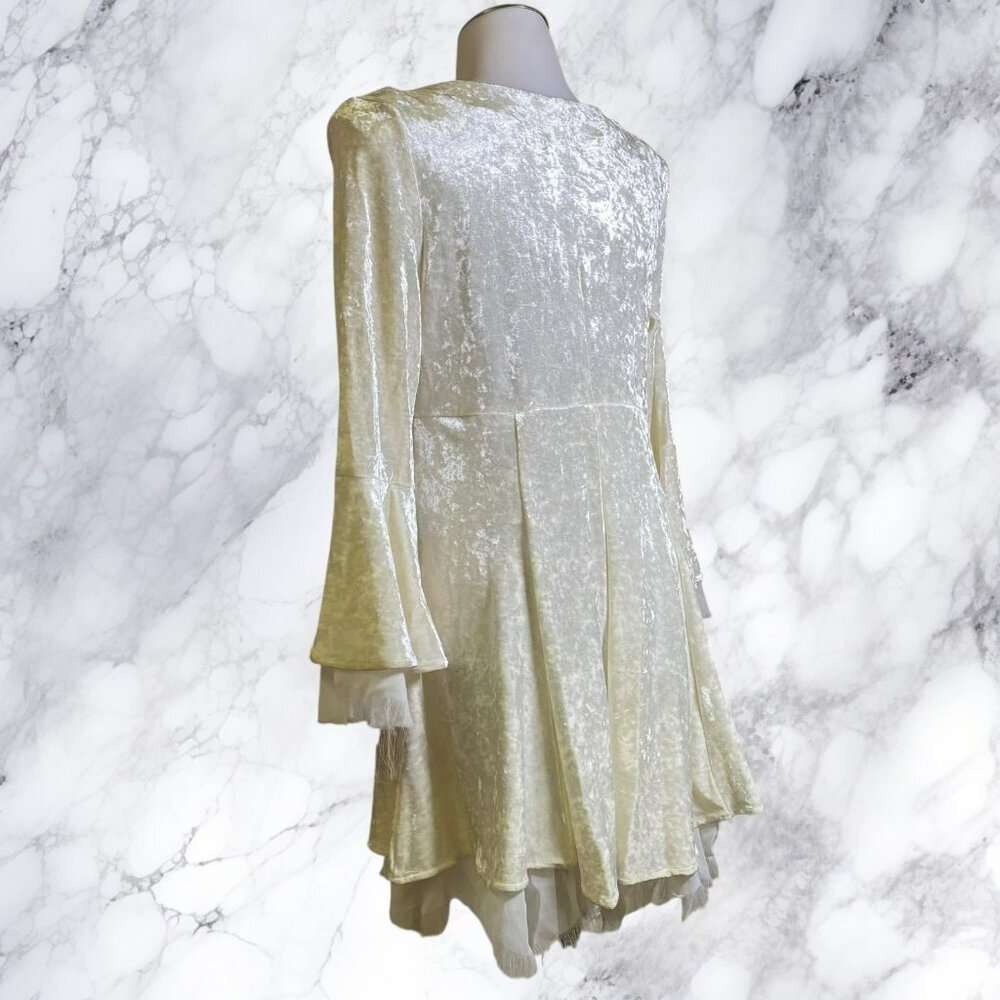 UNIF Poison Ivy Velvet Dress - Picture 7 of 12